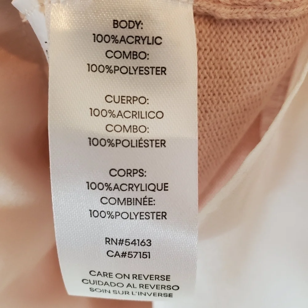 Calvin Klein Blush Pink Pullover Sweatshirt  Soft‎ Cozy Romantic Medium NWT - Picture 8 of 9